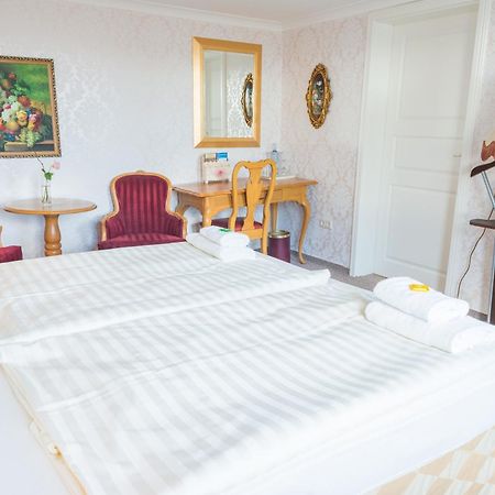Romantisches Hotel Zur Traube Schwerin Schwerin  Habitación foto